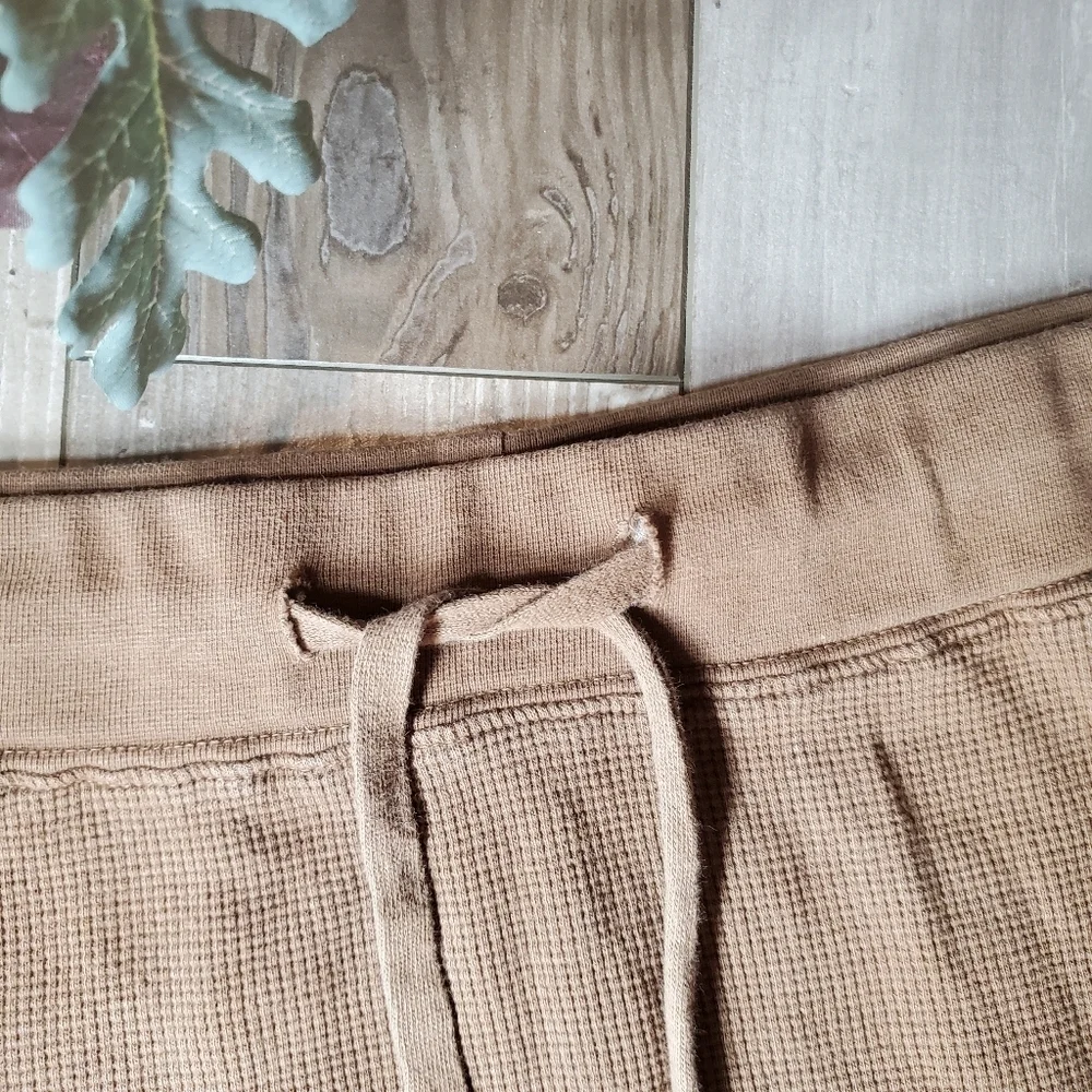 Brandy Melville 100% Cotton Brown Waffle Knit Women's Skirt Size Medium EUC